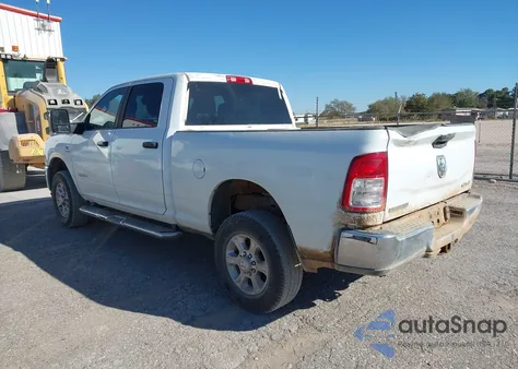 2024 Ram 2500 Big Horn 4X4 6'4 Box z USA, uszkodzony, nr VIN 3C6UR5DL2RG338525